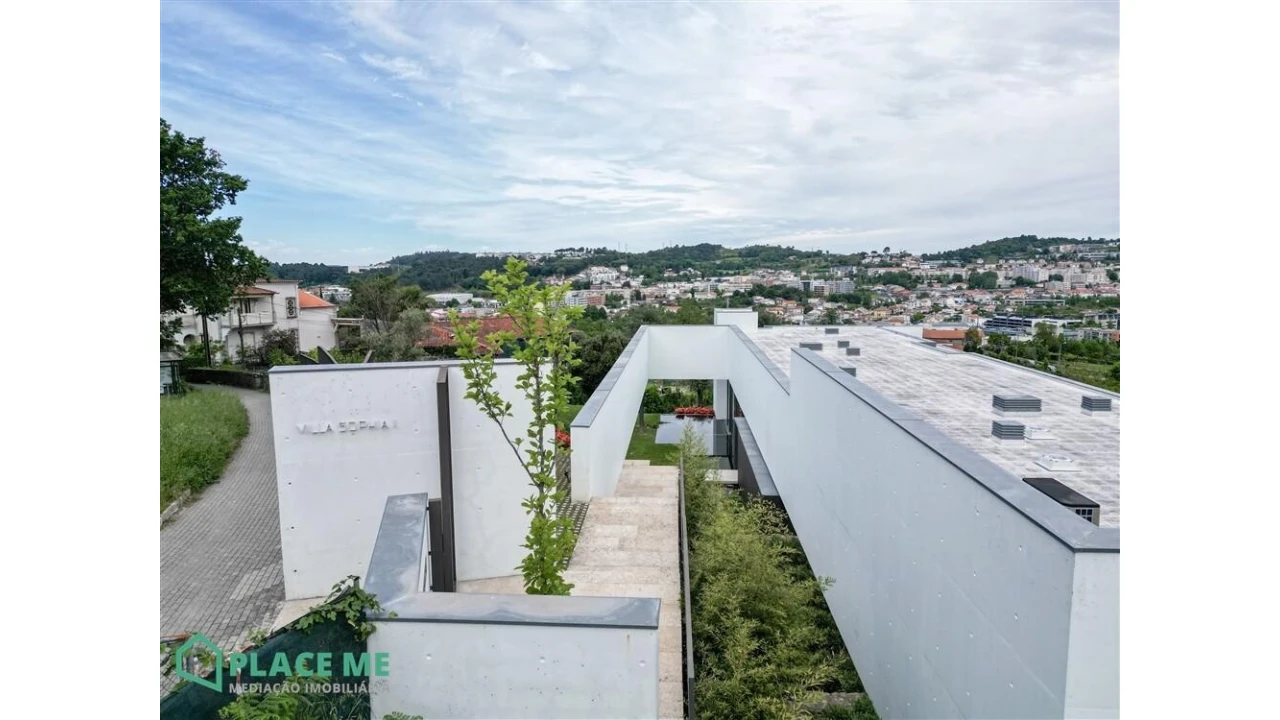 Apartamento T3 para Venda em Nogueiró e Tenões Foto 3