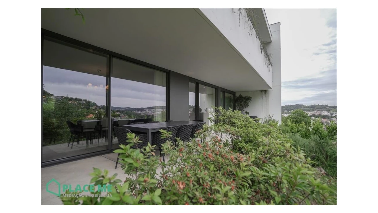 Apartamento T3 para Venda em Nogueiró e Tenões Foto 107