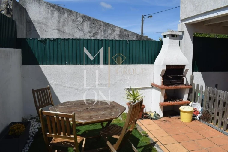 Moradia T2 para Venda em São Domingos de Rana Foto 27