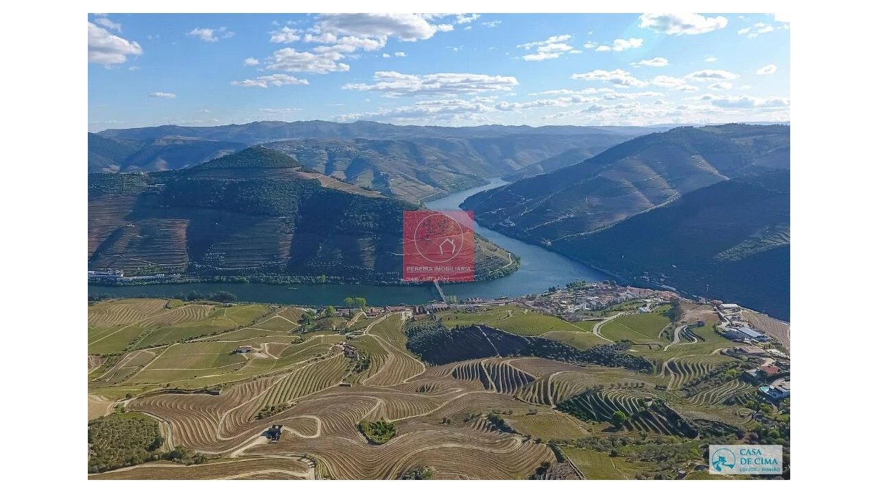 Moradia T2 para Venda em Pinhão Foto 2