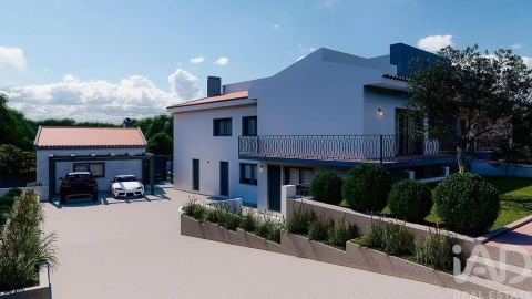 Moradia T6 para Venda em Pedreiras