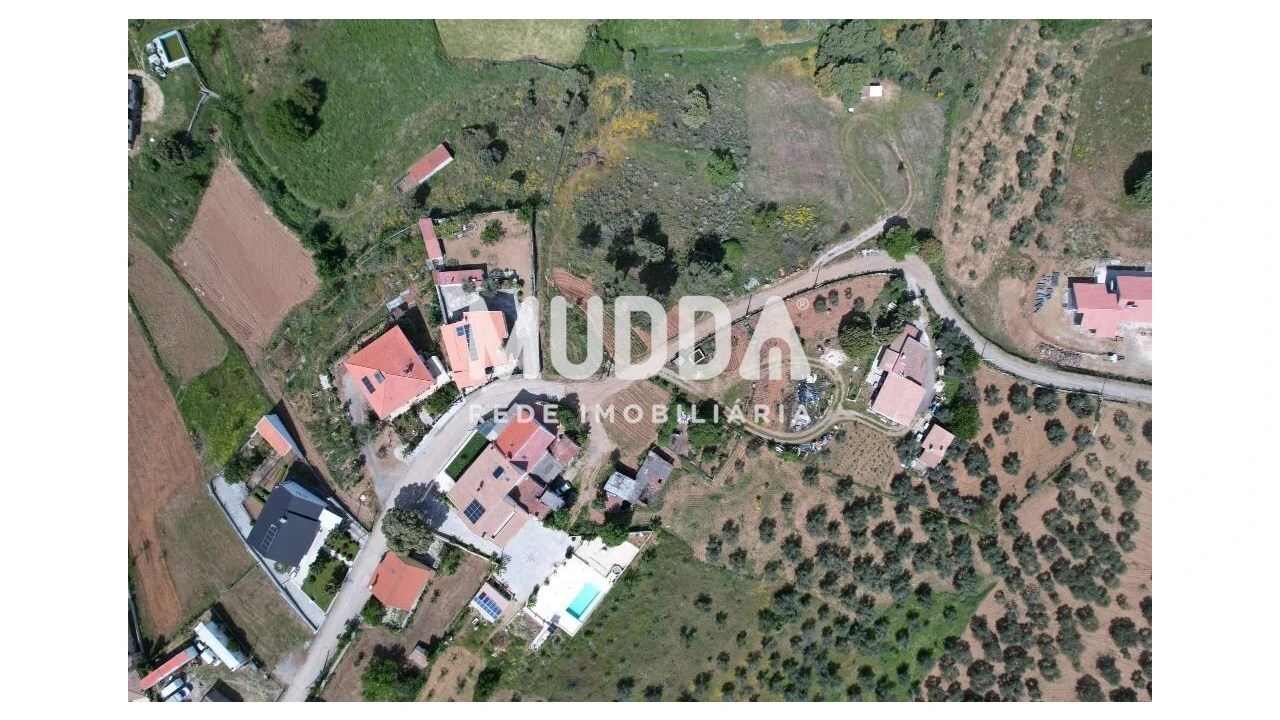 Terreno para Venda em Sé, Santa Maria e Meixedo Foto 6