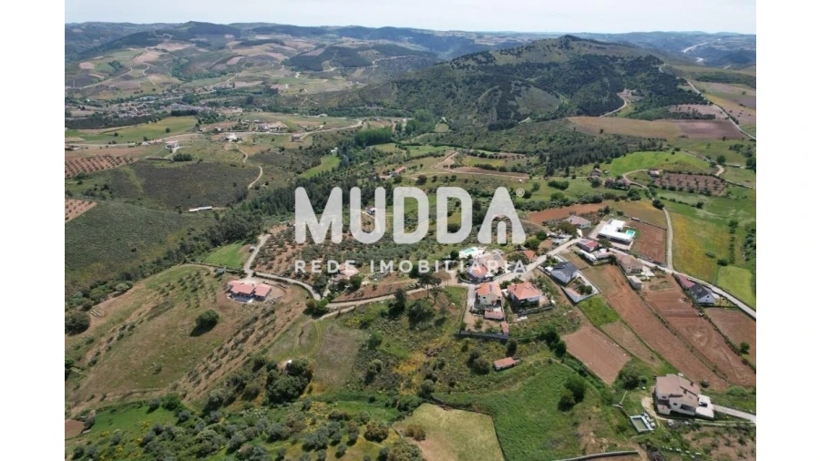 Terreno para Venda em Sé, Santa Maria e Meixedo Foto 4