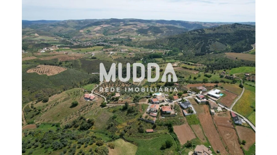 Terreno para Venda em Sé, Santa Maria e Meixedo Foto 8