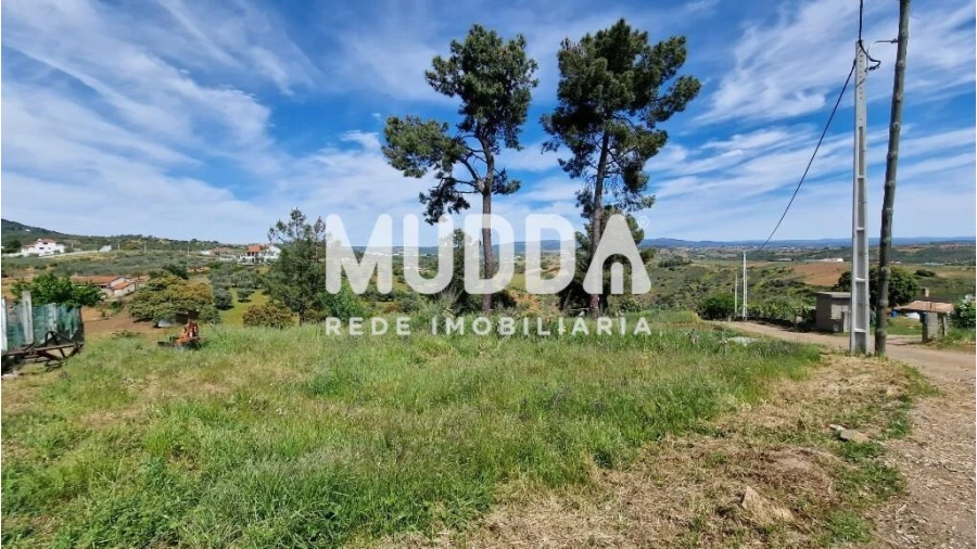 Terreno para Venda em Sé, Santa Maria e Meixedo Foto 10