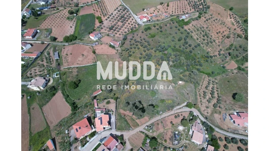 Terreno para Venda em Sé, Santa Maria e Meixedo Foto 7