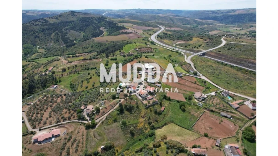 Terreno para Venda em Sé, Santa Maria e Meixedo Foto 11