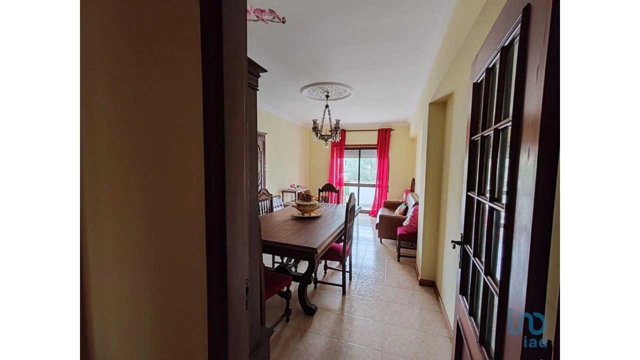 Apartamento T3 para Venda em São Vicente da Beira Foto 10