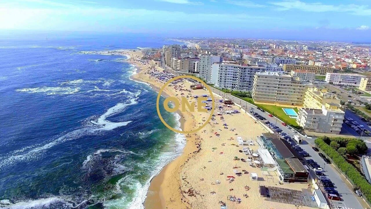 Moradia T4 para Venda em Póvoa de Varzim, Beiriz e Argivai Foto 3
