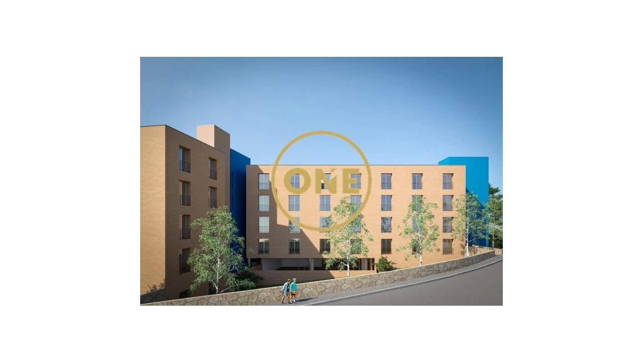 Loja para Venda em Azurem Foto 3