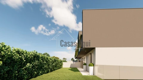 Moradia T3 para Venda em Castêlo da Maia