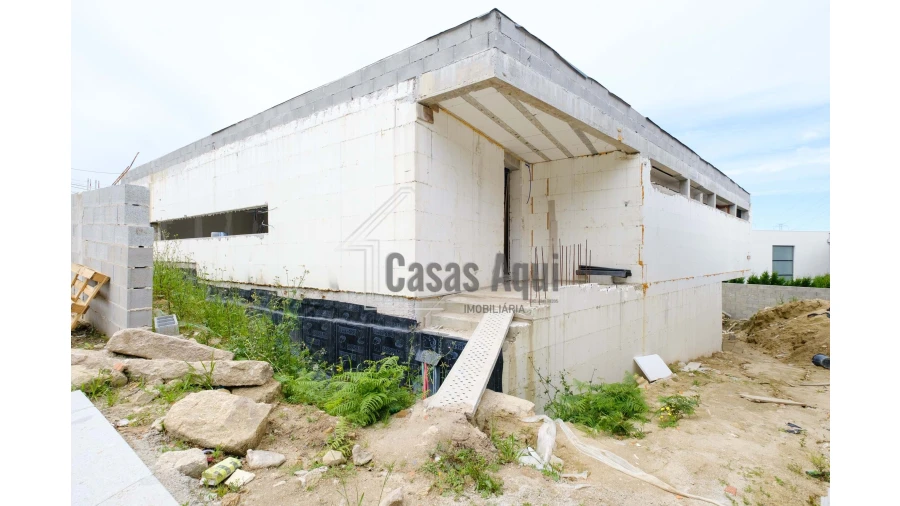 Moradia para Venda em Nogueira e Silva Escura Foto 44