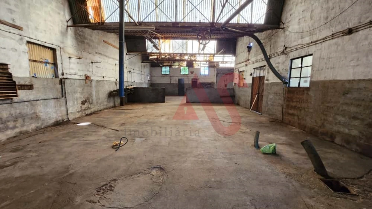 Armazém para Venda em Penamaior Foto 7