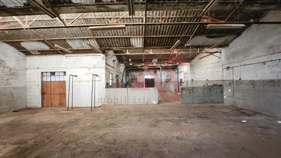 Armazém para Venda em Penamaior Foto 3
