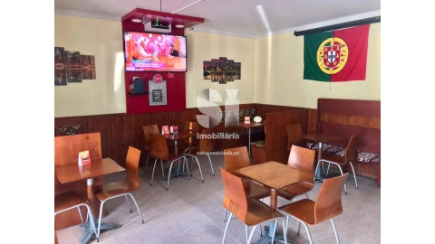 Moradia T5 para Venda em Adoufe e Vilarinho de Samardã