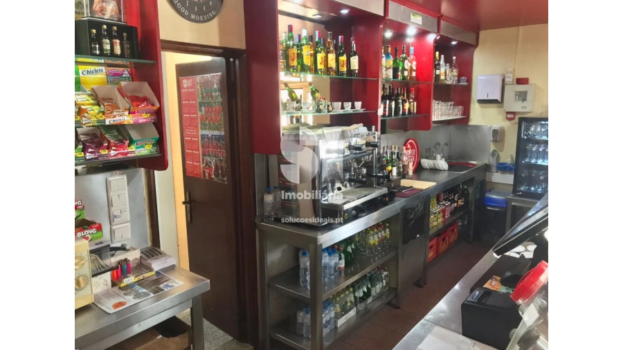 Moradia T5 para Venda em Adoufe e Vilarinho de Samardã Foto 6