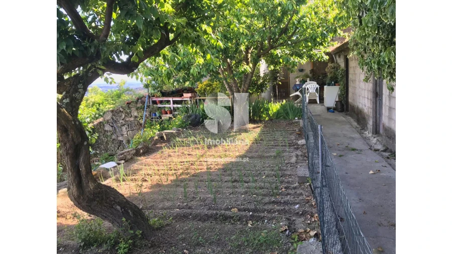 Moradia T5 para Venda em Adoufe e Vilarinho de Samardã Foto 13