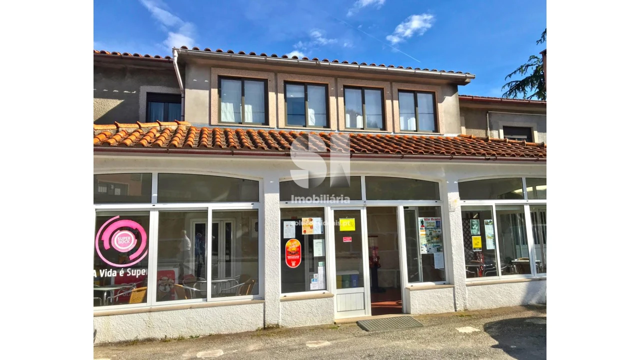 Moradia T5 para Venda em Adoufe e Vilarinho de Samardã Foto 3