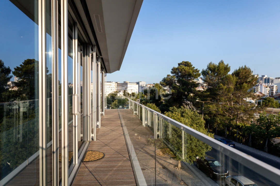 Apartamento T2 para Venda em São Domingos de Benfica Foto 2
