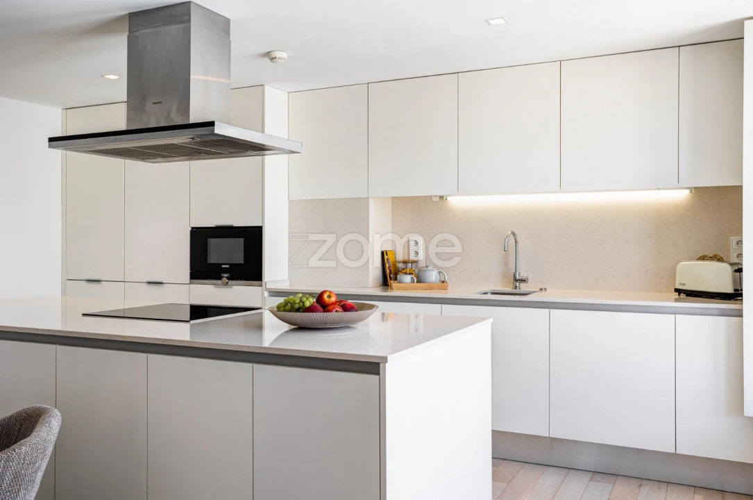 Apartamento T1 para Venda em Santo António Foto 6