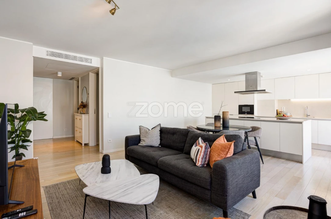 Apartamento T1 para Venda em Santo António Foto 8