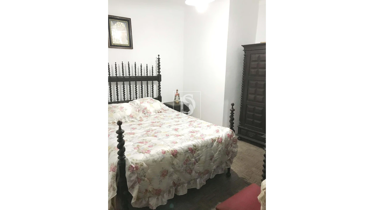 Moradia T4 para Venda em Gafete Foto 7