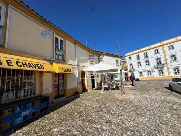Moradia T10 para Venda em Ponte de Sor, Tramaga e Vale de Açor
