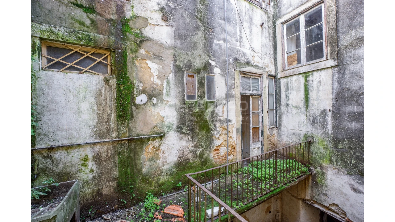 Moradia T6 para Venda em Marvila, Ribeira Santarém, São Salvador, São Nicolau Foto 18