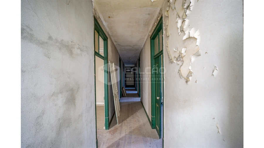 Moradia T6 para Venda em Marvila, Ribeira Santarém, São Salvador, São Nicolau Foto 14