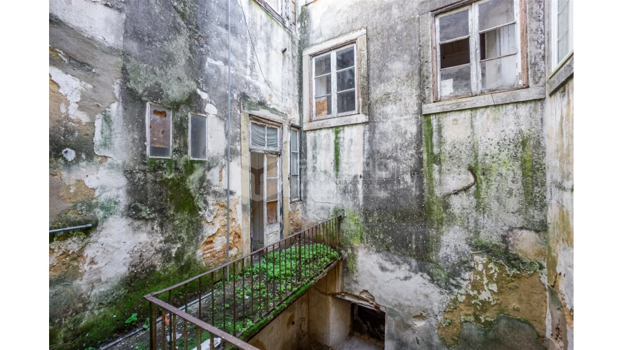 Moradia T6 para Venda em Marvila, Ribeira Santarém, São Salvador, São Nicolau Foto 19