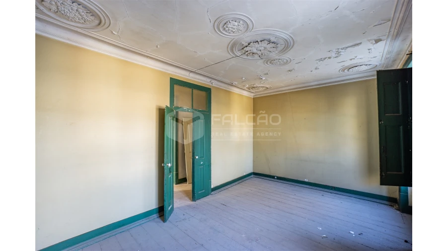 Moradia T6 para Venda em Marvila, Ribeira Santarém, São Salvador, São Nicolau Foto 8