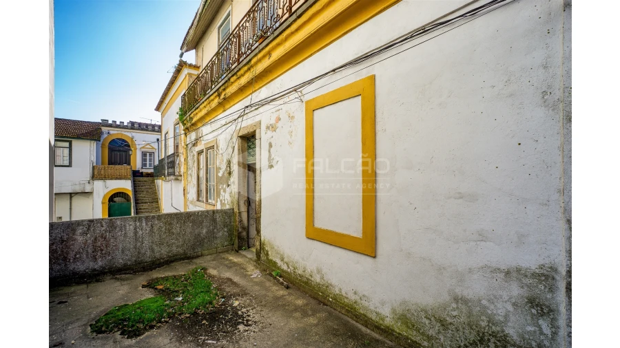 Moradia T6 para Venda em Marvila, Ribeira Santarém, São Salvador, São Nicolau Foto 10