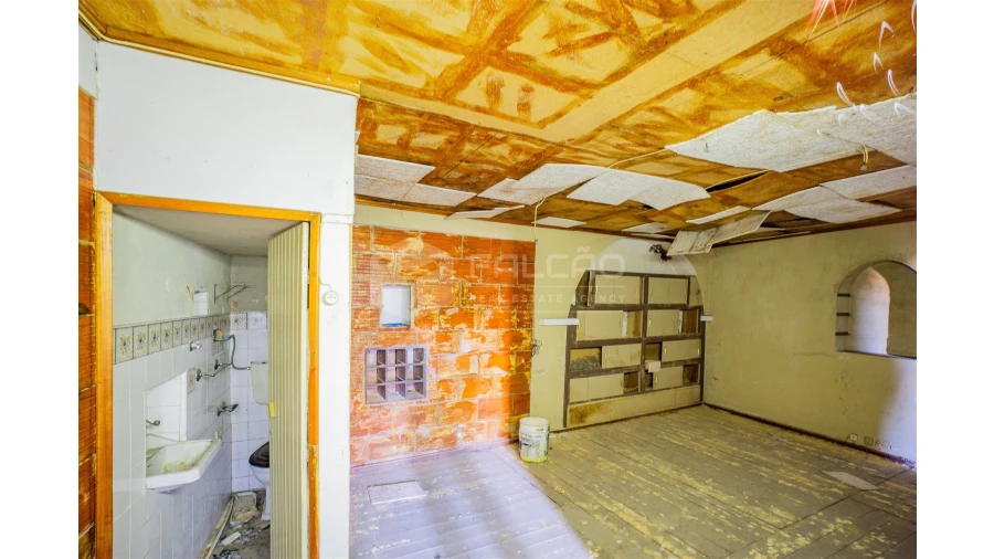 Moradia T6 para Venda em Marvila, Ribeira Santarém, São Salvador, São Nicolau Foto 35