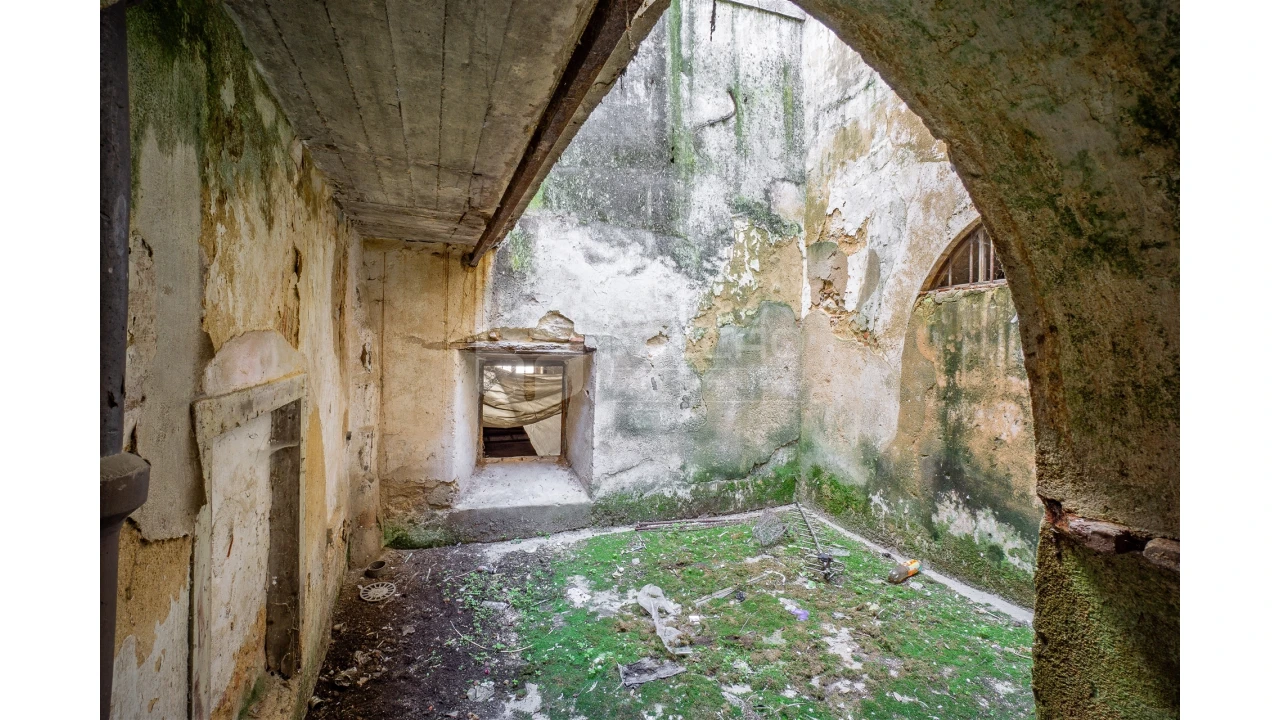 Moradia T6 para Venda em Marvila, Ribeira Santarém, São Salvador, São Nicolau Foto 27