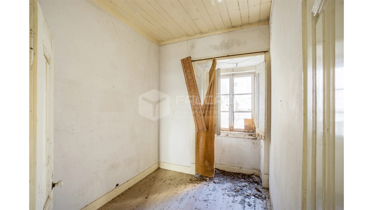 Moradia T6 para Venda em Marvila, Ribeira Santarém, São Salvador, São Nicolau Foto 22