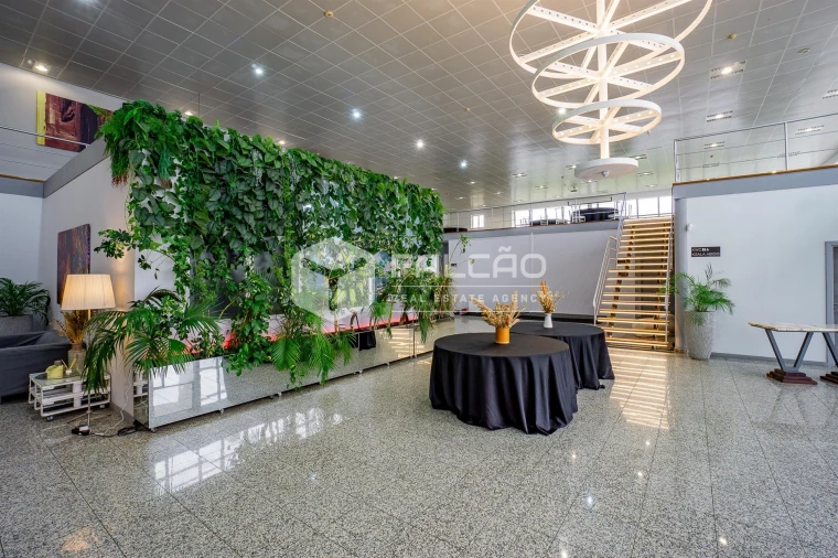 Armazém para Venda em Marvila, Ribeira Santarém, São Salvador, São Nicolau Foto 9