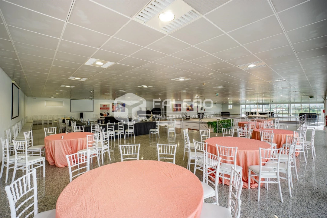 Armazém para Venda em Marvila, Ribeira Santarém, São Salvador, São Nicolau Foto 13