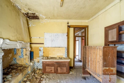 Prédio para Venda em Marvila, Ribeira Santarém, São Salvador, São Nicolau