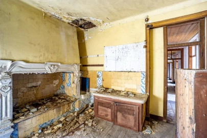 Prédio para Venda em Marvila, Ribeira Santarém, São Salvador, São Nicolau