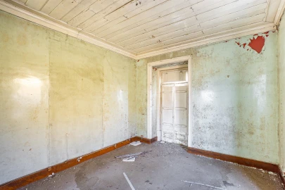 Prédio para Venda em Marvila, Ribeira Santarém, São Salvador, São Nicolau