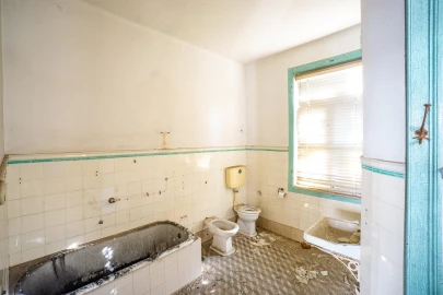 Prédio para Venda em Marvila, Ribeira Santarém, São Salvador, São Nicolau