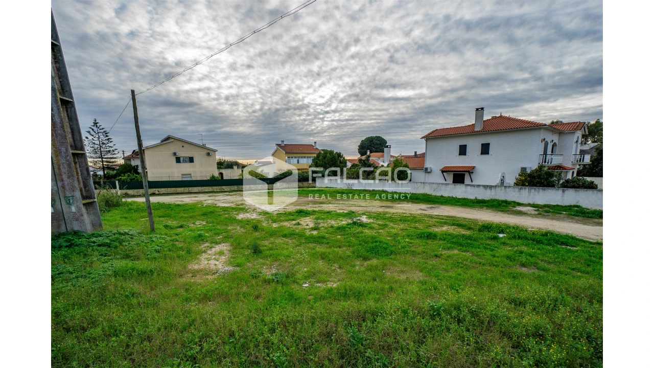 Terreno para Venda em Marvila, Ribeira Santarém, São Salvador, São Nicolau Foto 1
