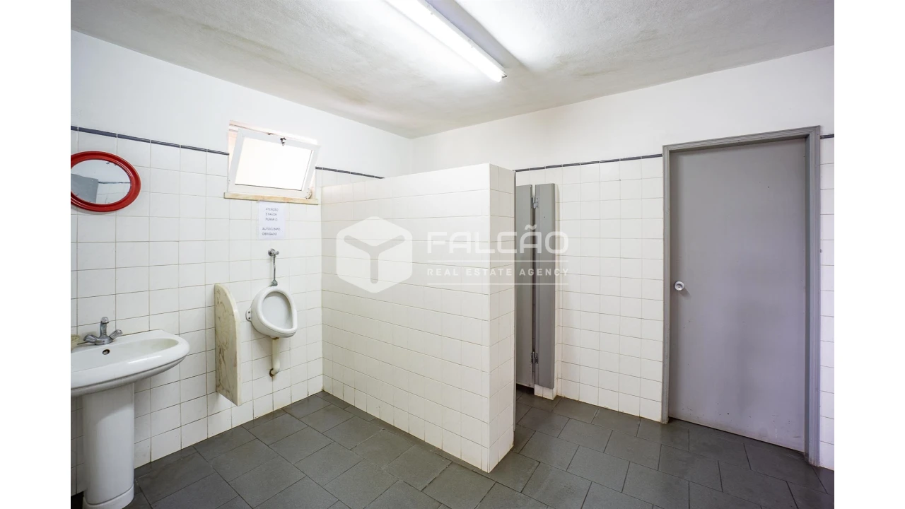 Loja para Venda em Vila Chã de Ourique Foto 30