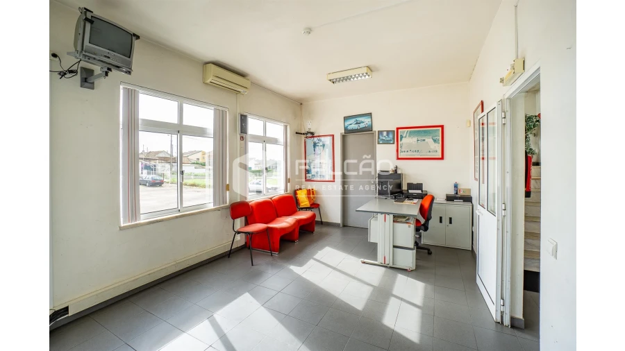 Loja para Venda em Vila Chã de Ourique Foto 33