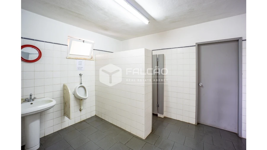 Loja para Venda em Vila Chã de Ourique Foto 30