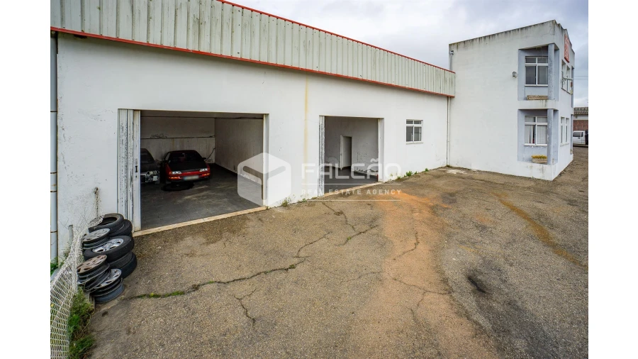 Loja para Venda em Vila Chã de Ourique Foto 11