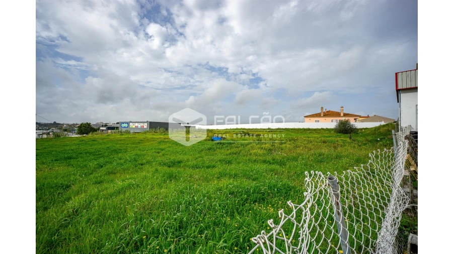 Terreno para Venda em Vila Chã de Ourique Foto 2