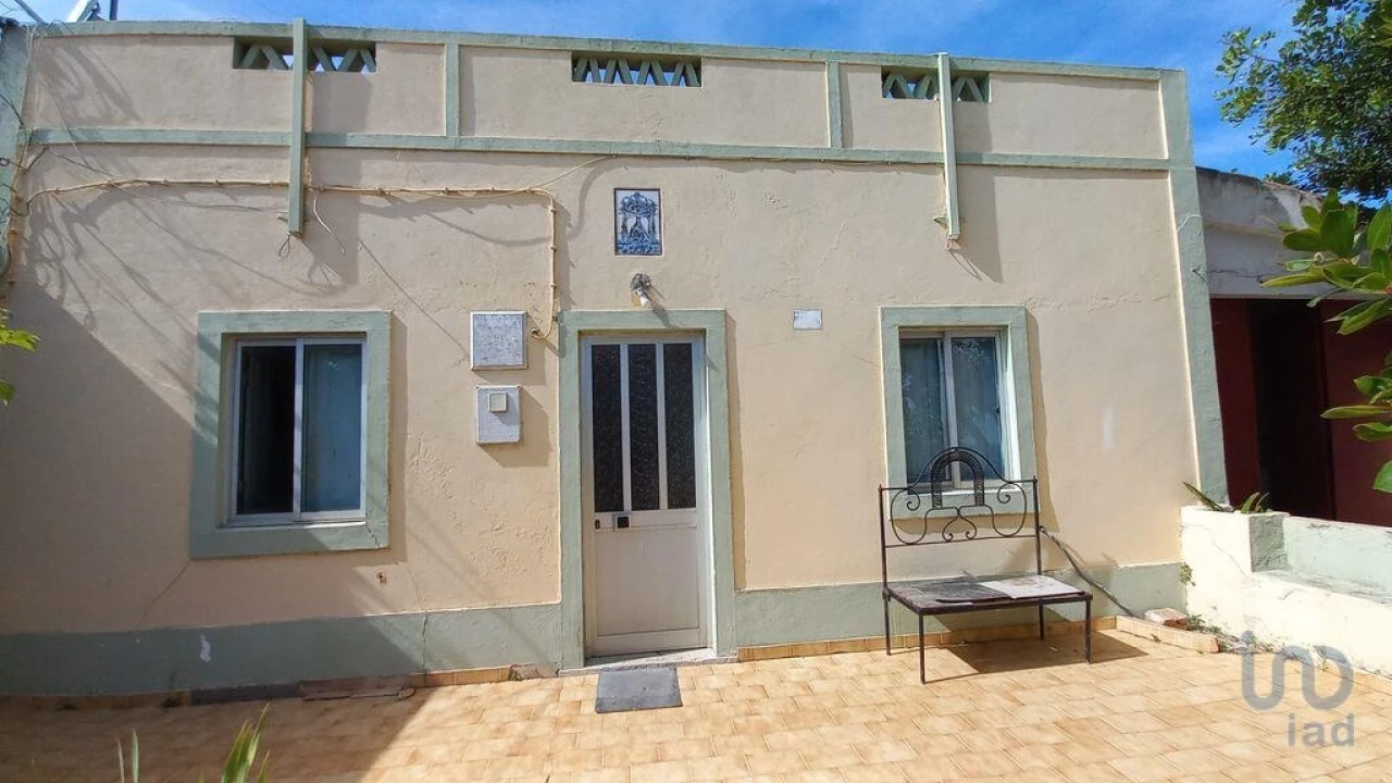 Moradia T2 para Venda em Loule (São Clemente) Foto 1