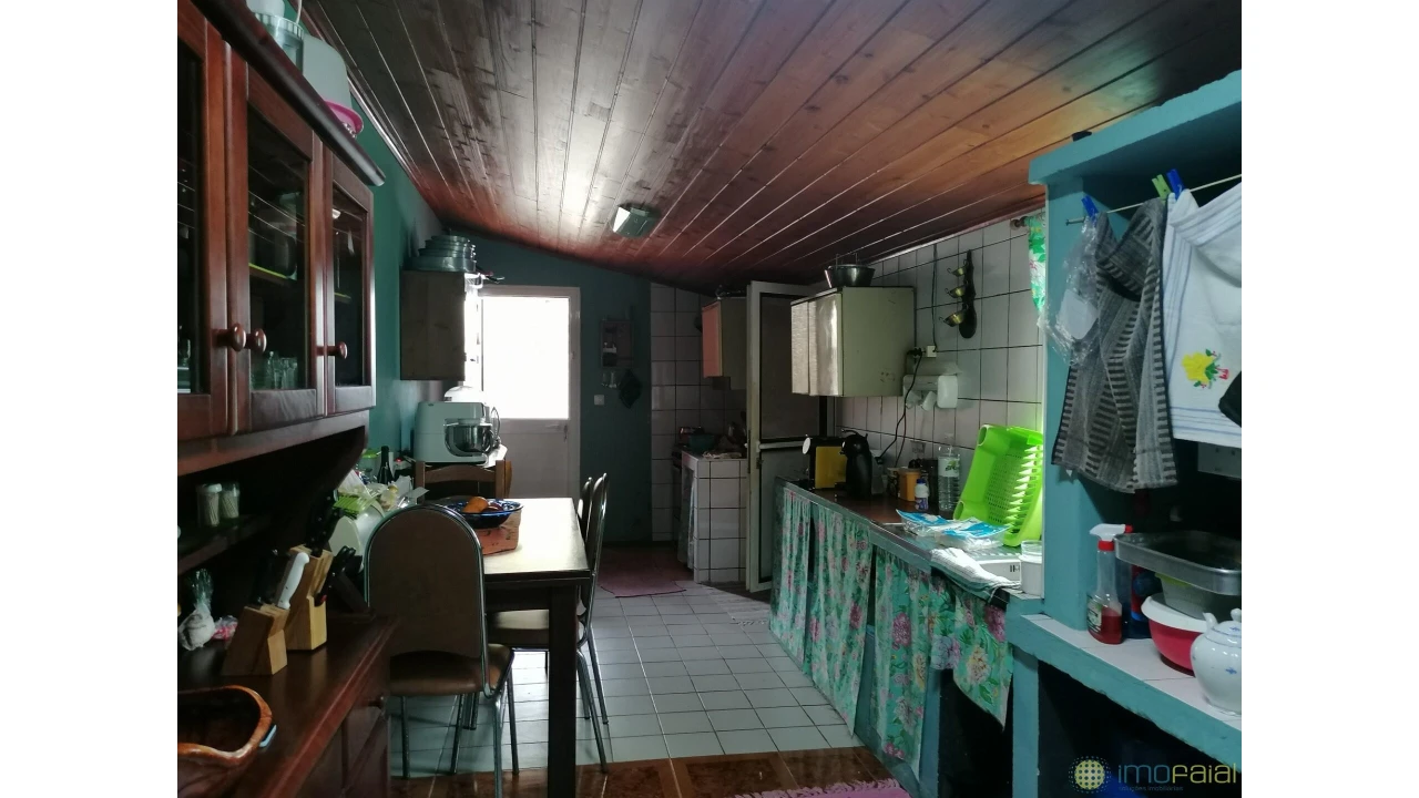 Moradia T3 para Venda em Pedro Miguel Foto 16