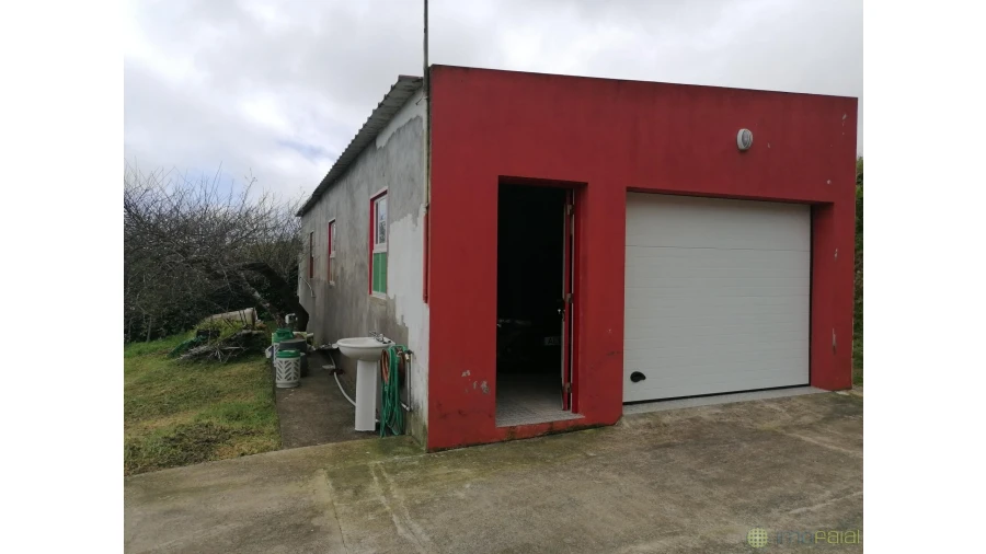 Moradia T3 para Venda em Pedro Miguel Foto 4